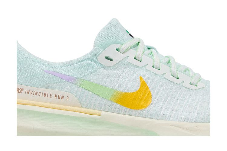 Nike ZoomX Invincible Run 3 Едва Зеленый Фиолетовый Туман (Женский)