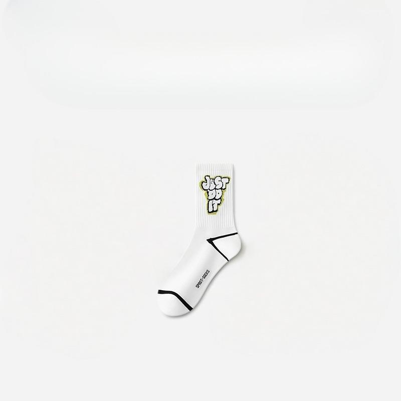 Male Autumn Deodorant Student Sports Breathable Tube Cotton Socks