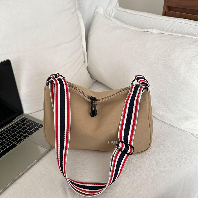 Canvas Bag Women Large Capacity Summer Casual Shoulder Bag With Zipper For Daily Use