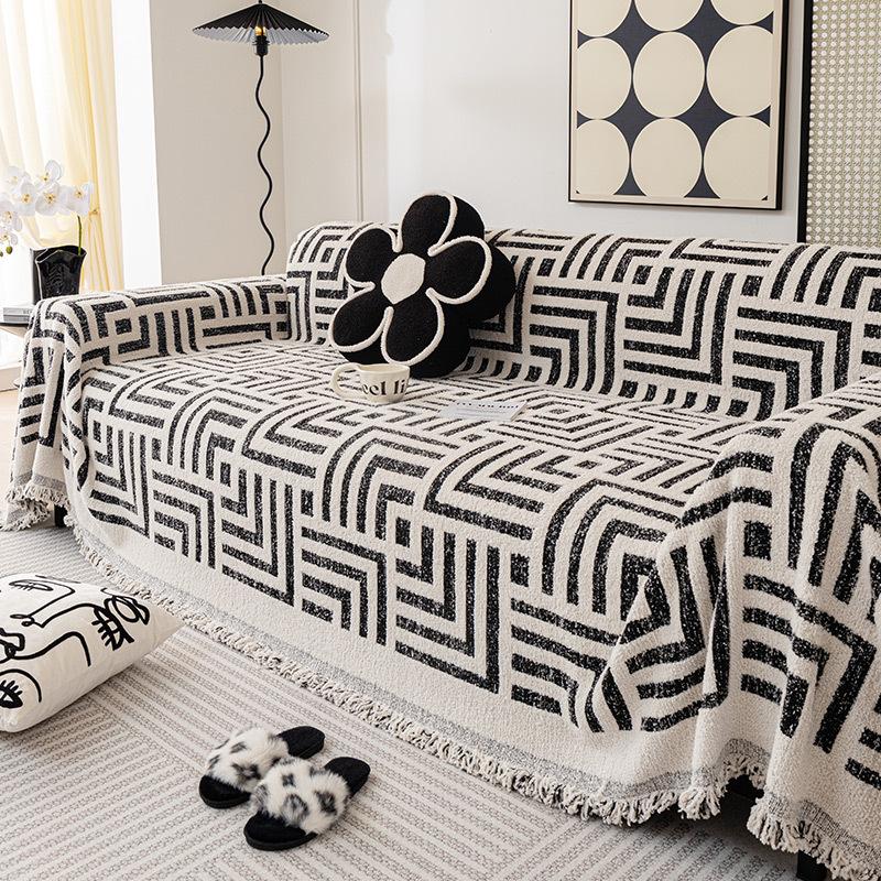 Mao Mao Yarn Sofa Cover Fabric, Winter Light Luxury and High-end Feeling, Anti Cat Scratch Sofa Cover Blanket, New Thickened Sofa Towel