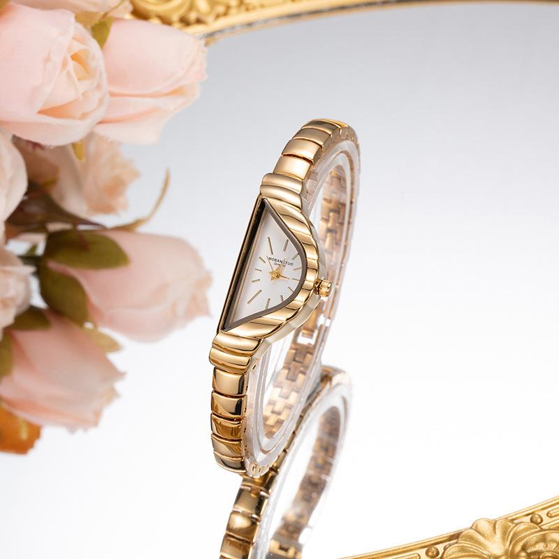 Niche Semicircular Triangle Women'S Watch Light Luxury Temperament Creative Fashion High Sense Quartz Watch