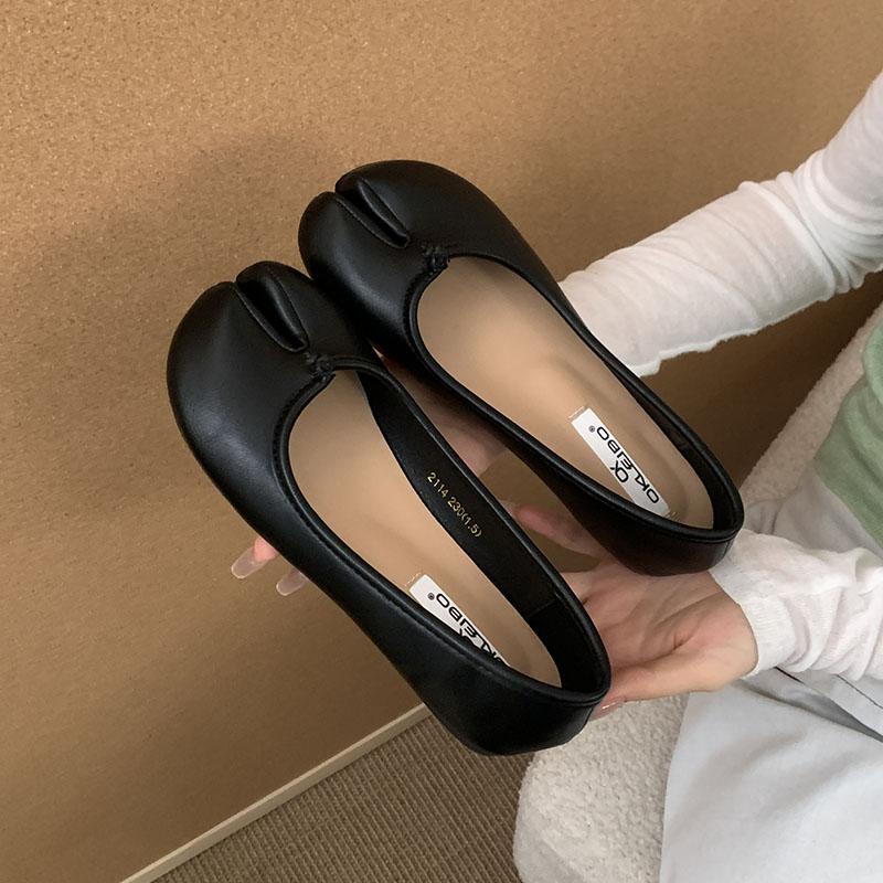 Мода 2025 Новая весна осень Мода Странный носок Женские балетки Слипоны Мягкая женская обувь на плоской подошве Женские балетки с обувью
