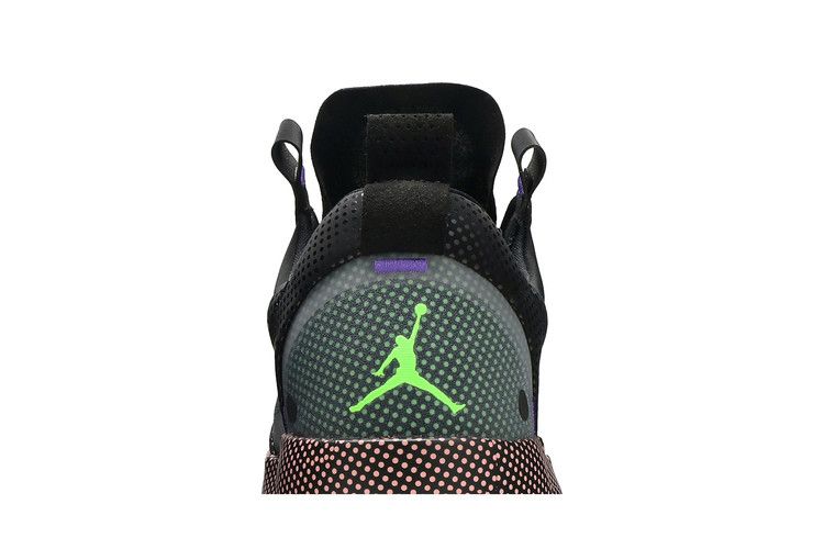 Men's Sneakers Jordan XXXIV Low Black Vapor Green Bleached Coral Black/White-Vapor Green-Bleached Coral