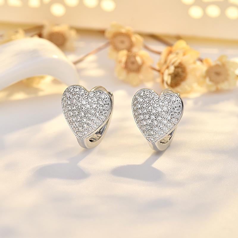 Zircon Heart-shaped Earrings Light Luxury Senior Sense of Love Earrings Temperament Earrings Fashion Jewelry