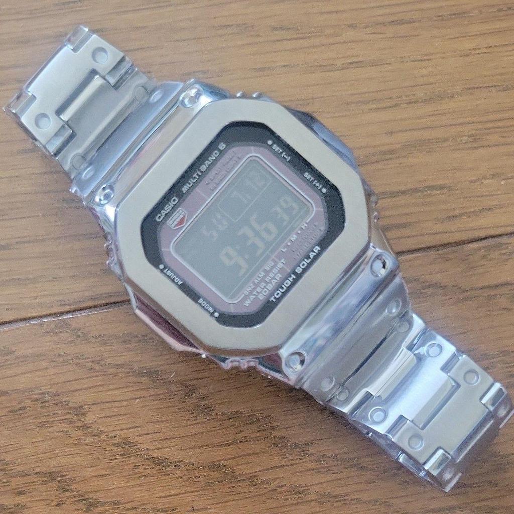Б/у часы CASIO G-SHOCK GW-M5610 Радиоуправление Tough Solar Полностью металлические Кастомные Серебристые