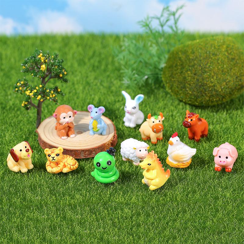 Фигурки 12 животных Зодиака из смолы: Бык, Овца, Крыса, Тигр, Кролик, Дракон, Змея, Лошадь, Петух, Собака, Свинья
