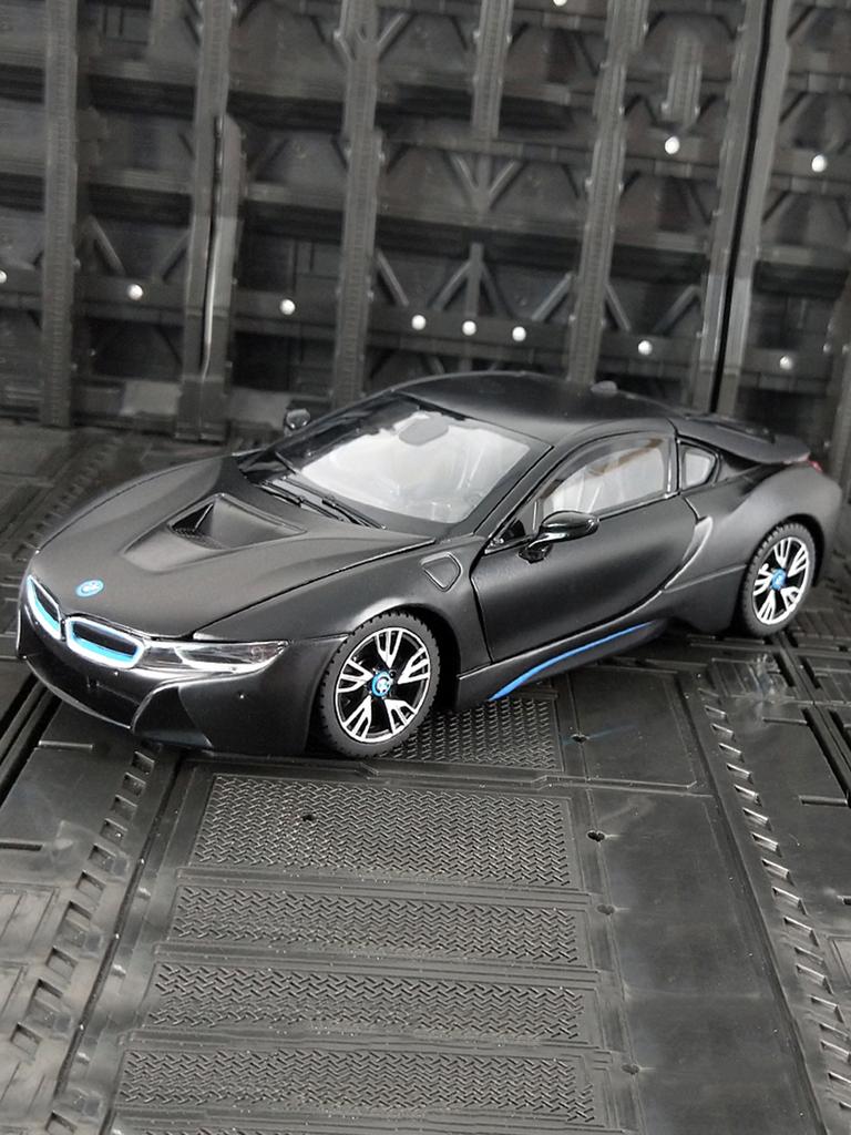 Rastar 1:24 BMW I8 model car, zinc alloy metal decoration, collectible gift car