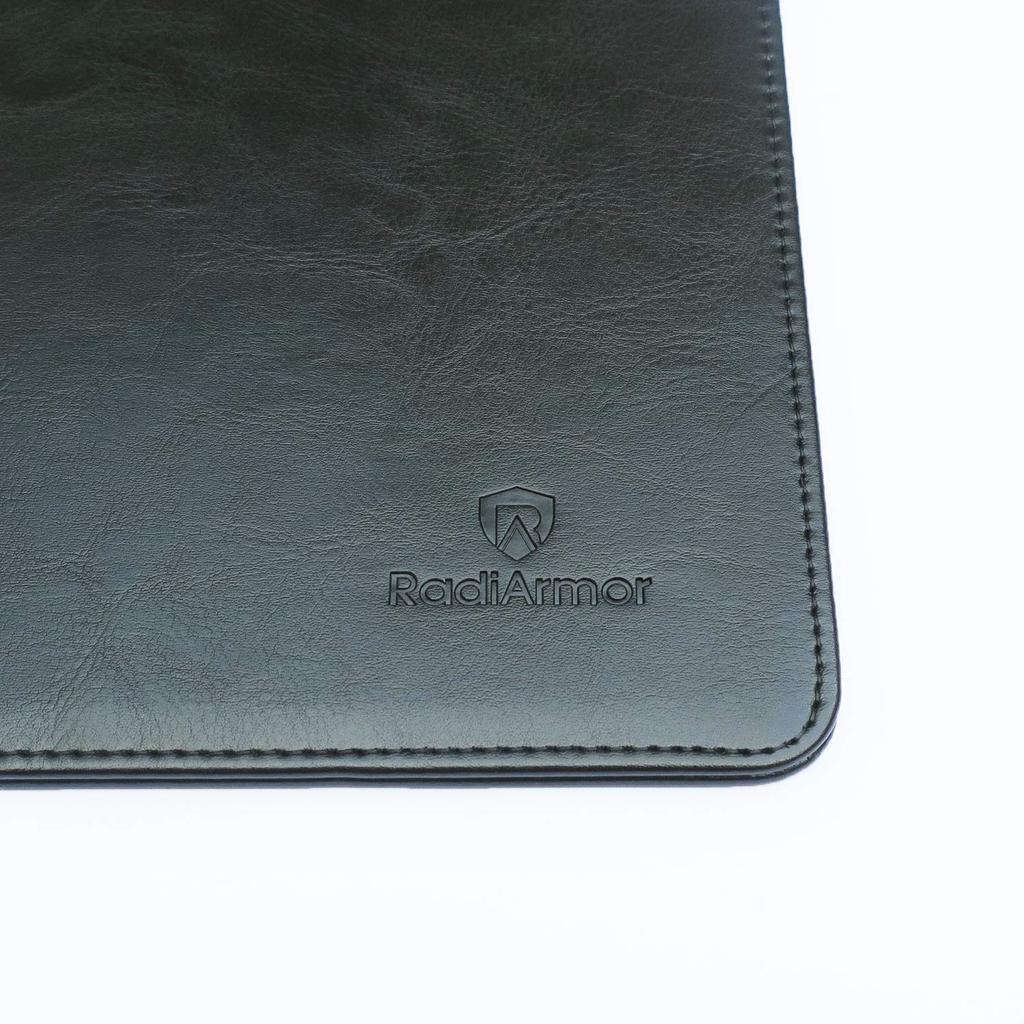 Подушка для ноутбука RadiArmor для защиты от электромагнитного излучения блокирует более 99% электромагнитных волн (черный)