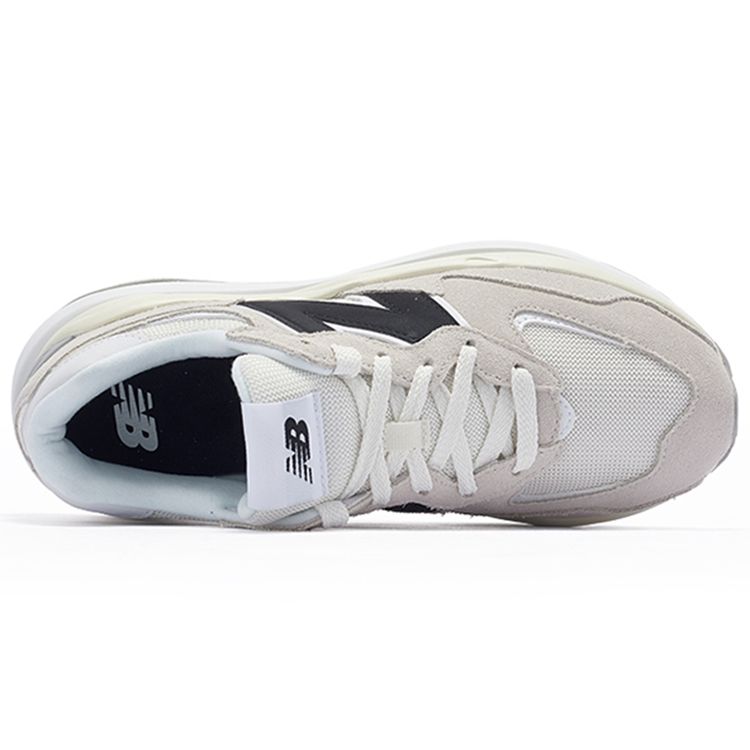 New Balance Кроссовки унисекс 57/40 Sea Salt Кремово-черные M5740CBC
