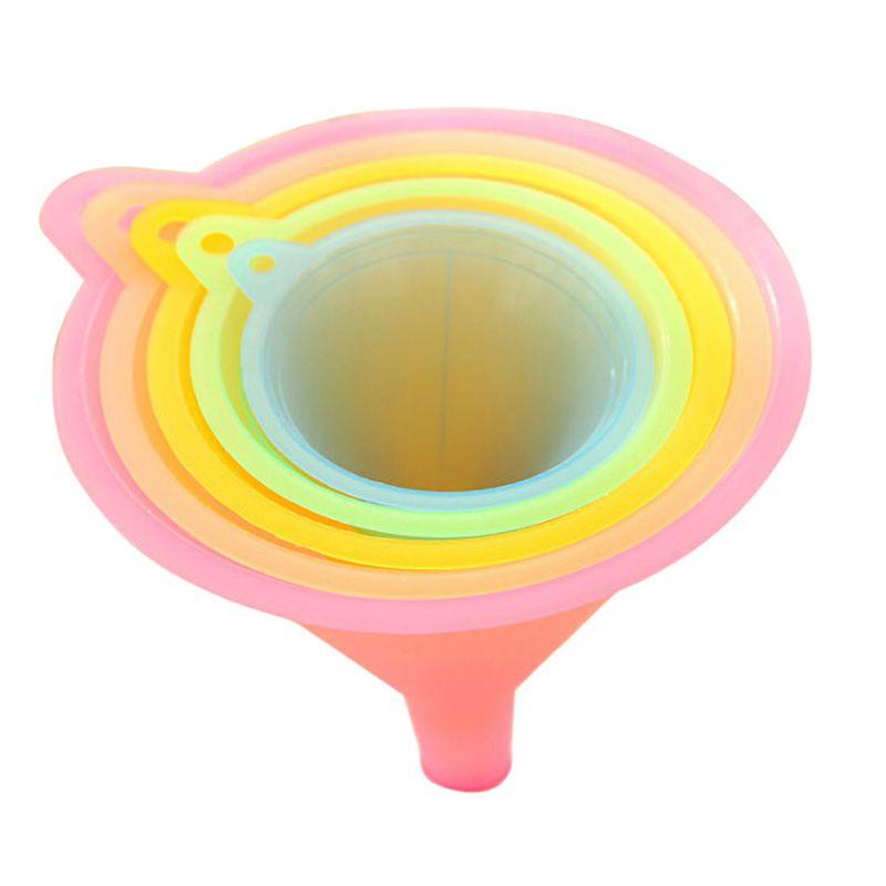 Набор из 5 разноцветных штабелируемых пластиковых воронок для универсального использования