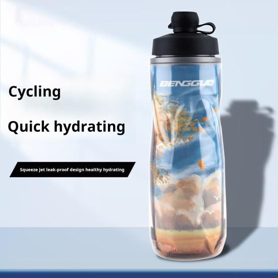 Бутылка для воды для велосипеда объемом 610 мл с пылезащитной крышкой, большая емкость, изолированная, портативная, легкая, для путешествий на открытом воздухе, для занятий спортом, для велоспорта, сжимаемая, питьевая бутылка