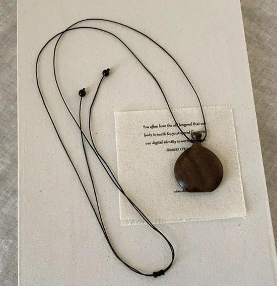 Женские солнцезащитные очки и наушники с кожаным магнитным ремешком 2024 года для путешествий на свежем воздухе