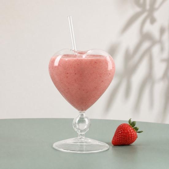 Creative Heart-shaped Goblet with Straw, Personalized Glass Wine Juice Cup, Love Heart Stemware for Champagne Martini, Wedding Gift