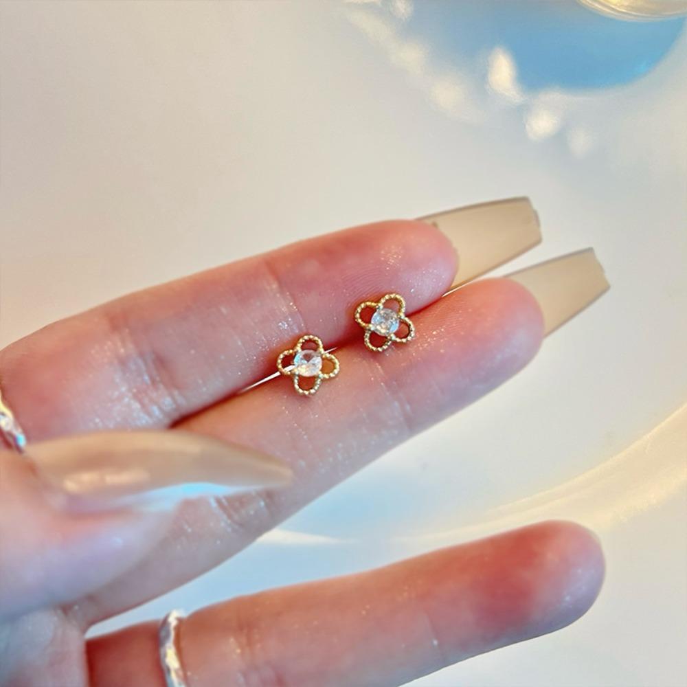 Серьги-гвоздики из серебра S925, легкая роскошь, жемчуг и циркон, для женщин, высококачественные, темпераментные, нишевые, универсальные