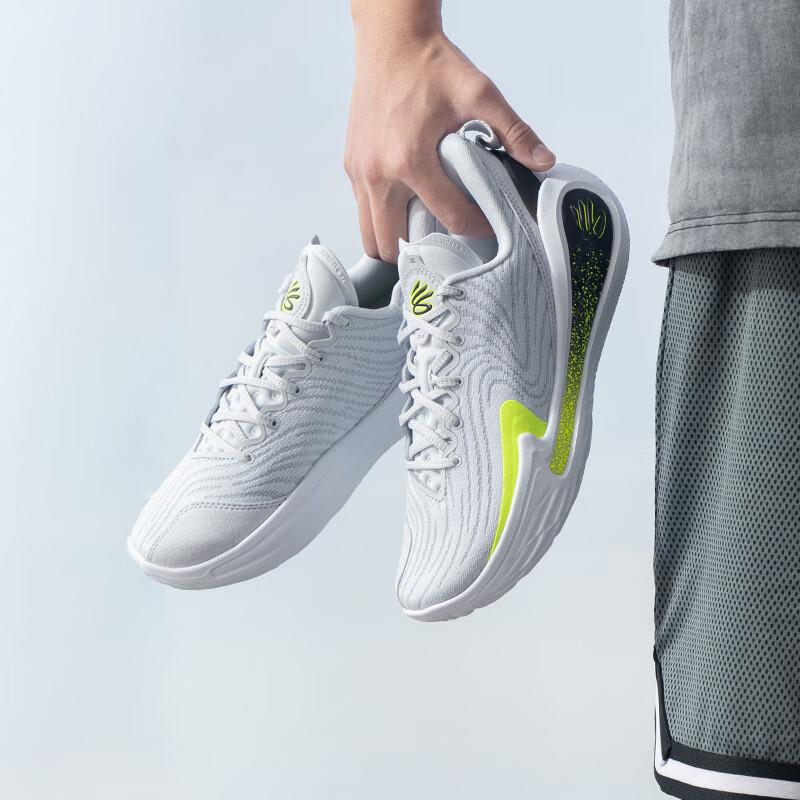 Under Armour Баскетбольные кроссовки Curry 12 Low-Top