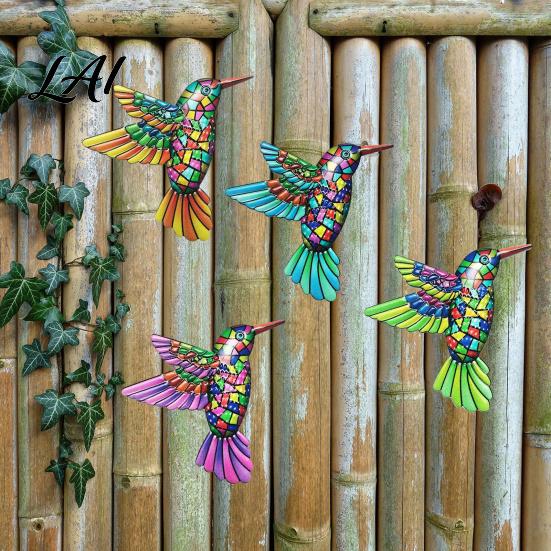 Outdoor Hanging Wall Sculpture Metal Hummingbird Art Decor Iron Colorful Bird Fence Decoration Minimalist Living Room Decor Ornaments for