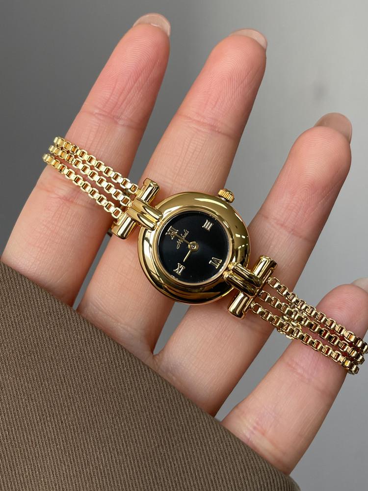 Compact, Exquisite, And Stylish Watch Brand, Trending New Collection, Artistic Women'S Watch, Elegant And Unique Timepiece.