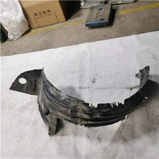 Подкрылок передний правый Foton U1543020012A0