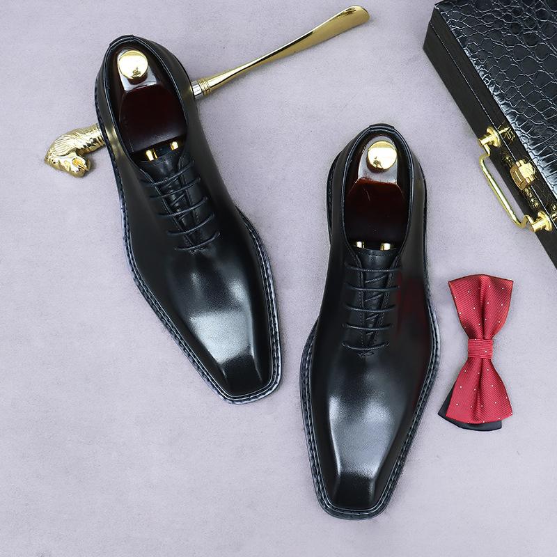 Fashion New Men's Handmade Genuine Leather Shoes Oxford Laser Carved Business Party Shoes Men's Shoes Italian Formal Shoes 37-46