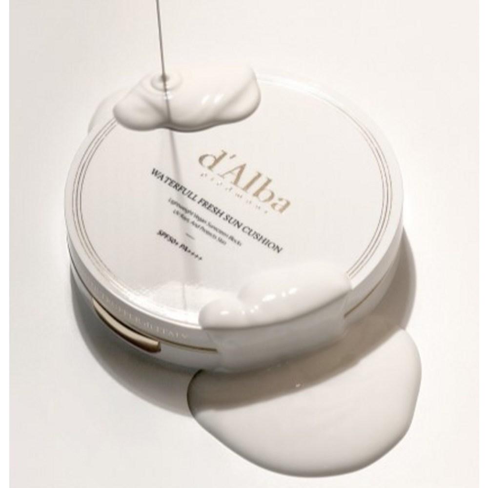 Dalba Waterful Fresh Sun Cushion Original SPF50+ PA++++, 25g, 1 Piece