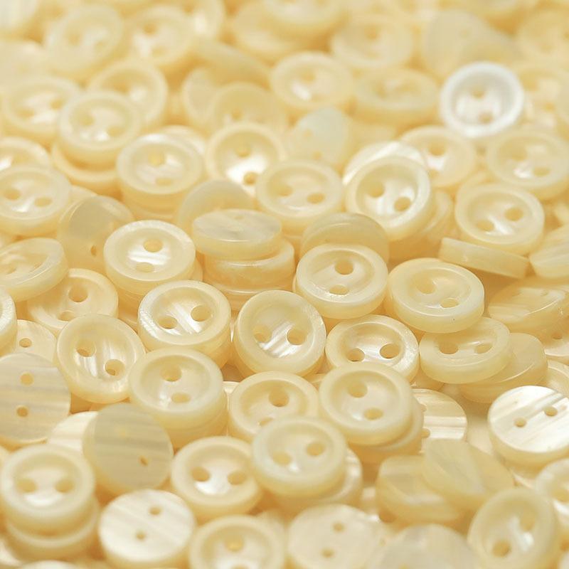 Пуговицы с двумя отверстиями Имитация ракушки Смола Ювелирные аксессуары Вязаный кардиган Пуговицы для воротника рукава Рубашка Одежда Пуговицы с длинным рукавом