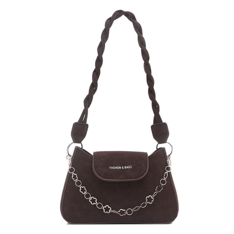 Street Style Small Chain Shoulder Bag With Magnet Closure For Daily Use