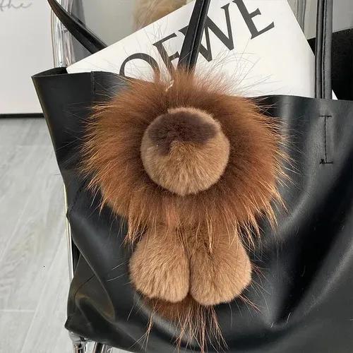 Милый брелок-подвеска в виде льва Симбы из натурального меха кролика рекс для сумки, брелок для ключей автомобиля, металлические кольца-украшения, подарок на день рождения ребенка 240112