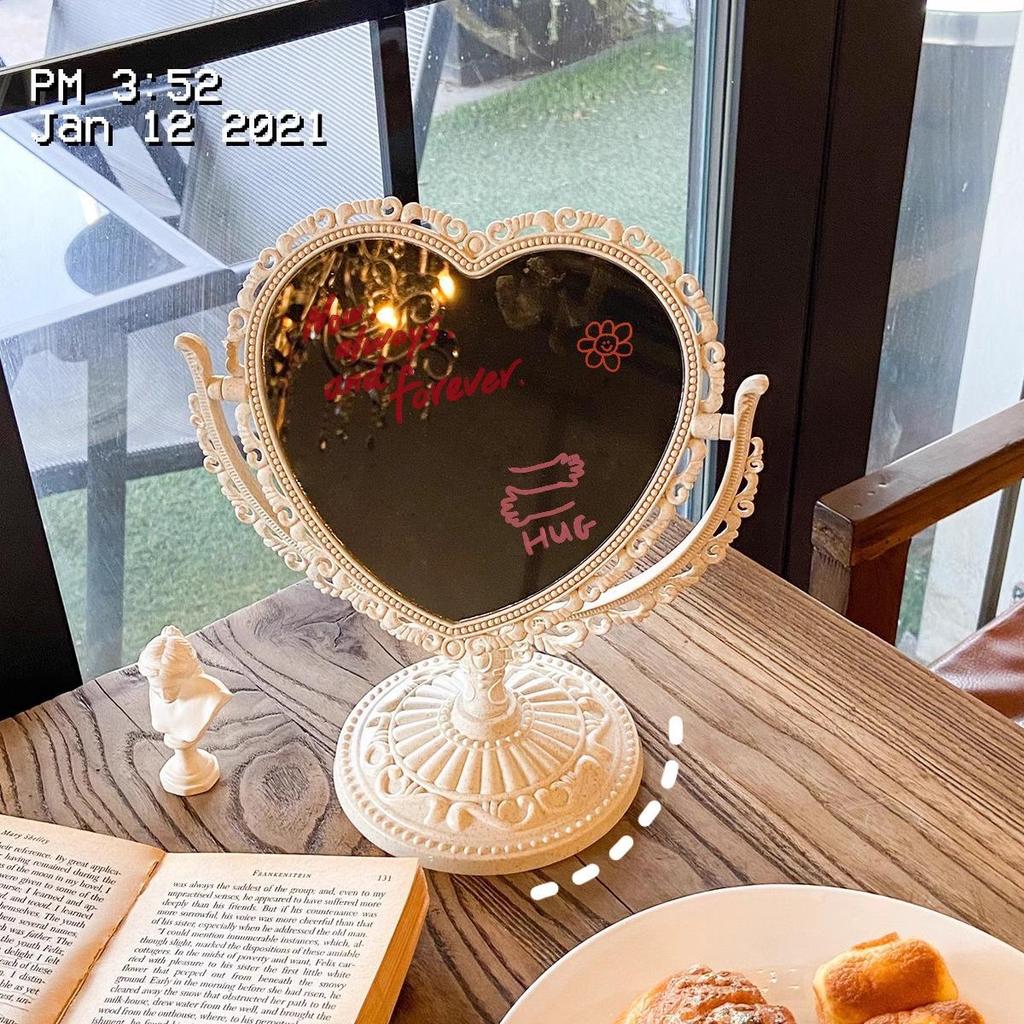 European Retro Double-Sided Princess Makeup Mirror for Bedroom or Dorm