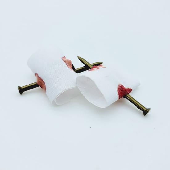 5 шт./компл. дурак Хэллоуин бинты игрушки кровавая шутка пластиковый гвоздь через палец игрушки