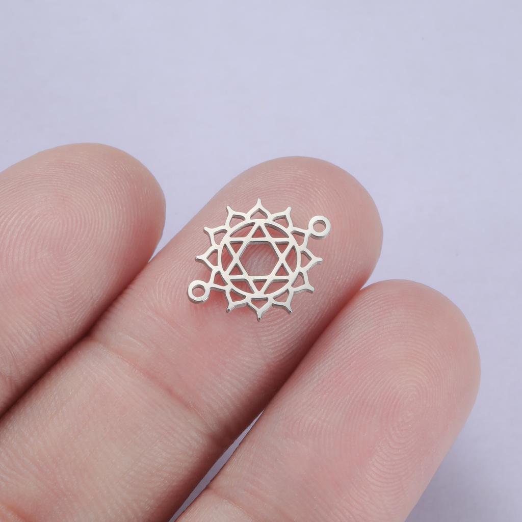 LIKGREAT Yoga Pendant 7Chakra Pendants for DIY Jewelry Handmade Decor Energy Healing Meditation Charm for Bracelet Necklace Gift