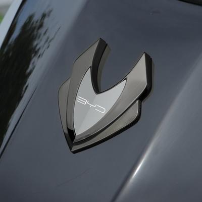 3D Металлическая Наклейка на Кузов Автомобиля Эмблема Значок Задний Багажник Наклейка Для BYD F3 E6 Yuan Plus Atto F0 G3 I3 Ea1 Song Max Tang Dmi F3 2014