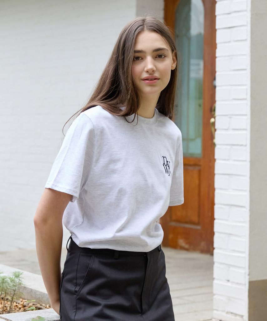 Nyuyogwogseu Классическая футболка Regular Fit_ Белый меланж