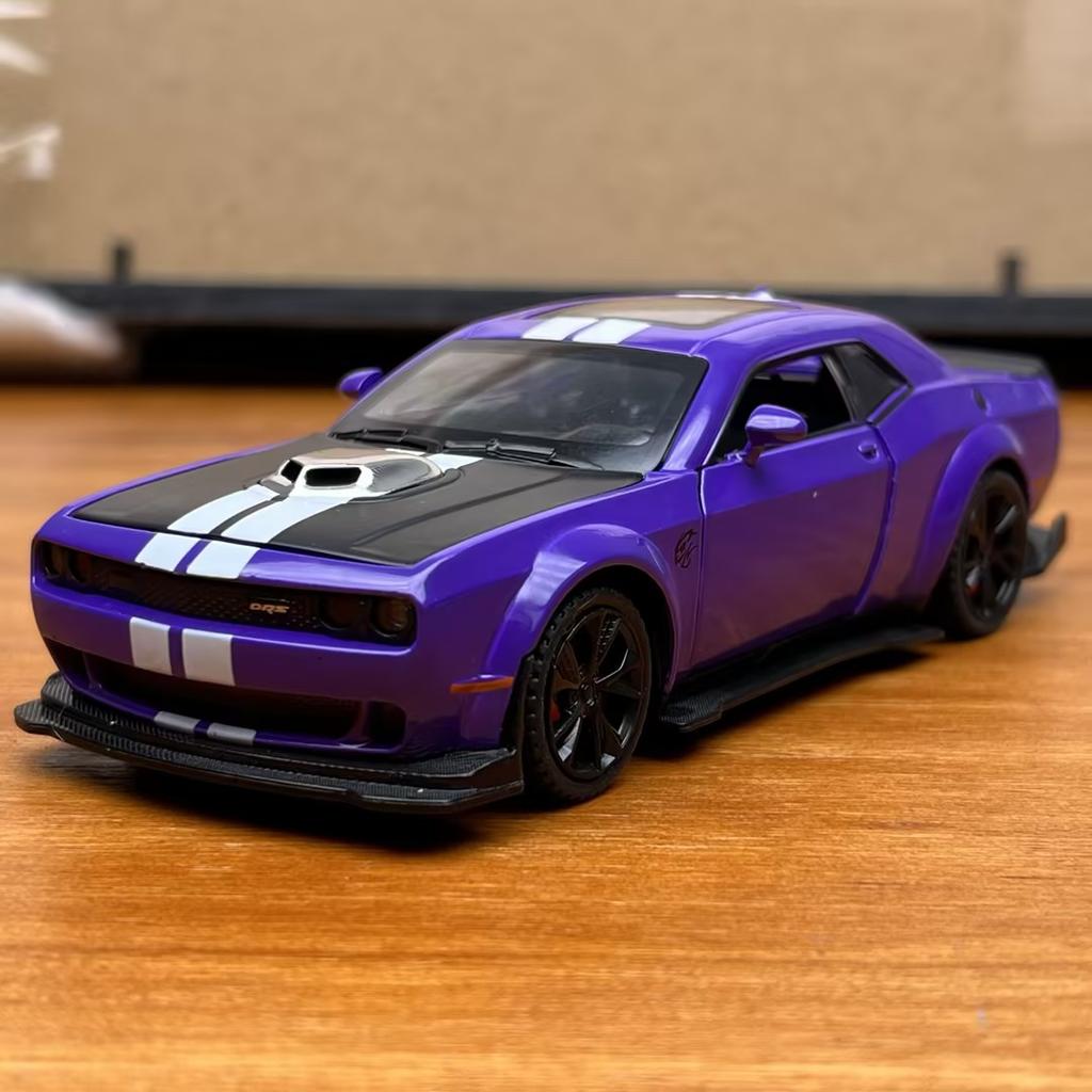 1:32 Металлическая литая модель автомобиля из сплава, совместимая с Dodge Challenger Srt Hellcat Redeye Widebody, Коллекционные украшения, Хобби, Подарки