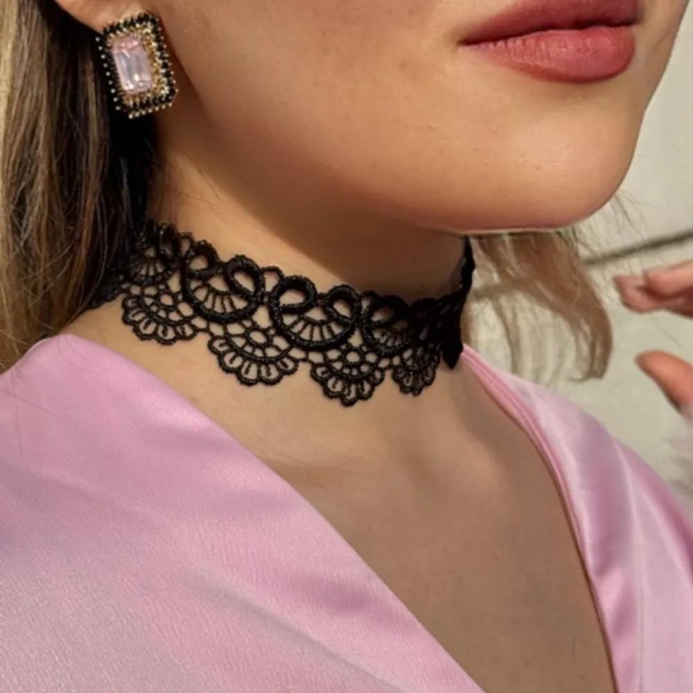 Neck Strap, Court Gothic Spicy Girl Necklace, Lace Necklace, Collarbone Chain Collar