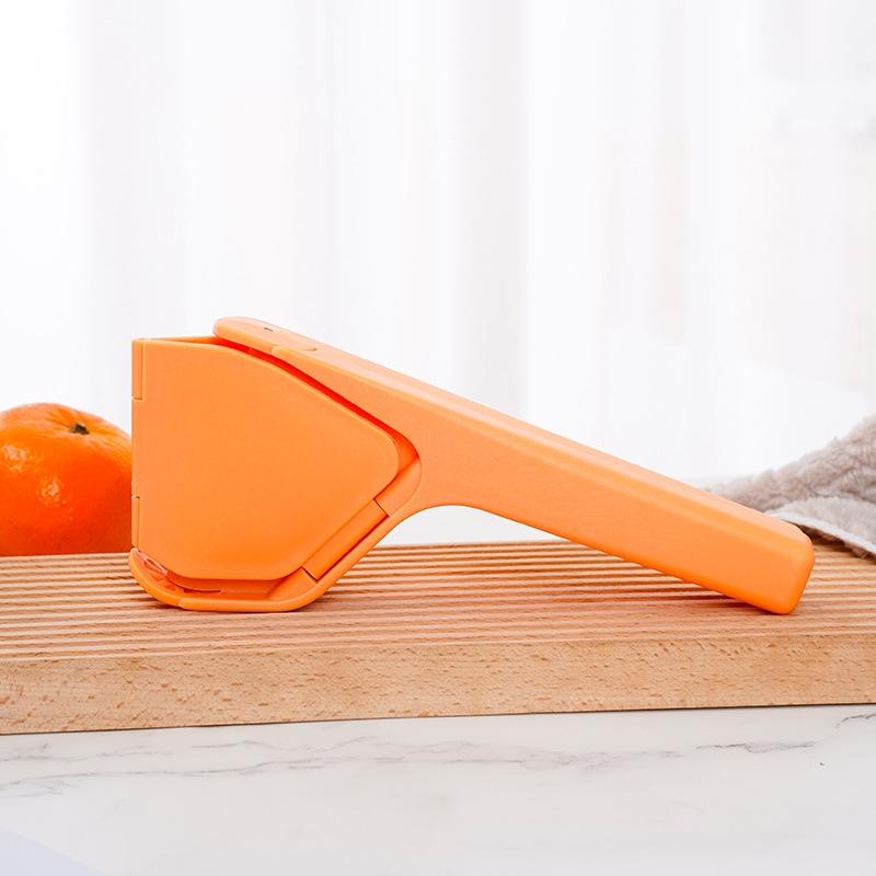 1PCManual Портативная соковыжималка Многофункциональная бытовая пищевая соковыжималка Маленькая лимонная соковыжималка с загустителем из пластика Кухонные принадлежности