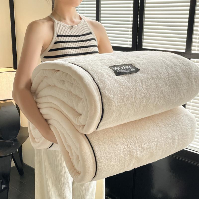 New Grade A Half Sides Fleece Autumn Winter Warmth Blankets Soft Fluffy Keep Warm Sofa Blankets for Throw Napping Shawl Blanket