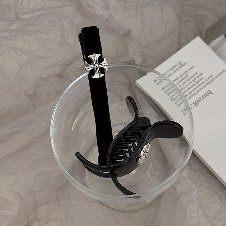 Модная черная заколка для волос с перекрестной челкой для крутых девушек