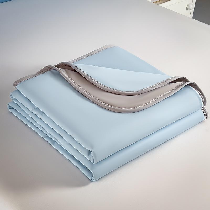 Мягкое и удобное летнее одеяло Прохладный кондиционер Прохладное мороженое Прохладный шелк Машинная стирка Летнее одеяло