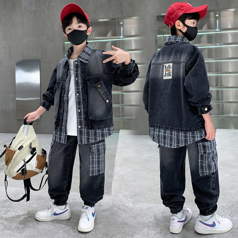 Модный клетчатый джинсовый комплект для мальчиков: Весна/Осень Корейский стиль 2025, Эффект двойки для детей среднего и старшего возраста