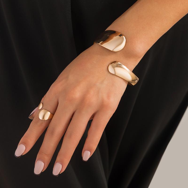 Chic Geometric Metal Jewelry Set Minimalist Bracelets and Rings for Trendsetters