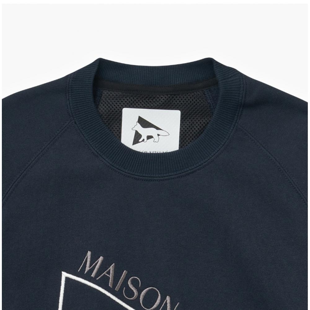 Maison Kitsune 5743284910 120 Maison Kitsune X Wonder Ski foX Logo Patch Public Sweatshirt