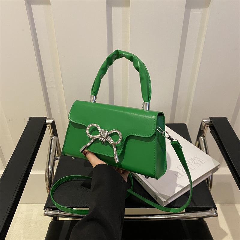 Модная корейская простая и модная плиссированная сумка для весны и лета, новая стильная сумка через плечо, маленькая квадратная сумка