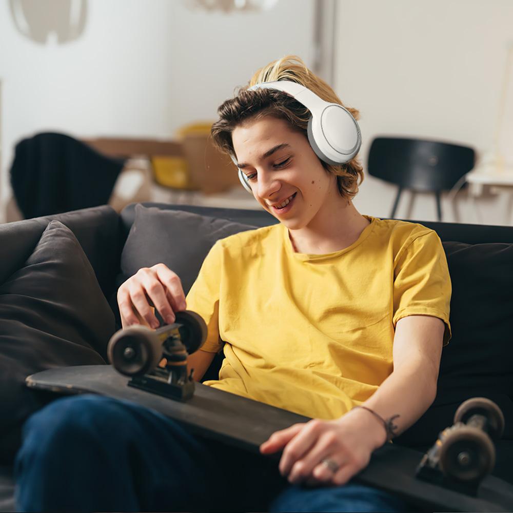 Беспроводные Bluetooth-наушники с шумоподавлением, стереозвуком и функцией HIFI, складные полноразмерные наушники с микрофоном для iPhone, Huawei, XiaoMi