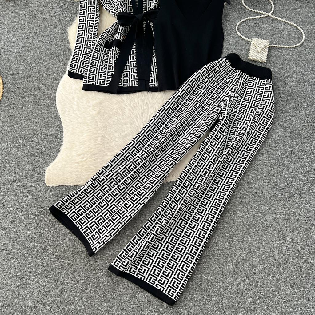 Осень Зима Винтаж Бренд Дизайнерский Принт Вязаный Свитер Брюки Комплект Из 3 Частей Женский Спортивный Костюм Кардиганы С Длинными Рукавами Жилет До щиколотки Брюки Наряды