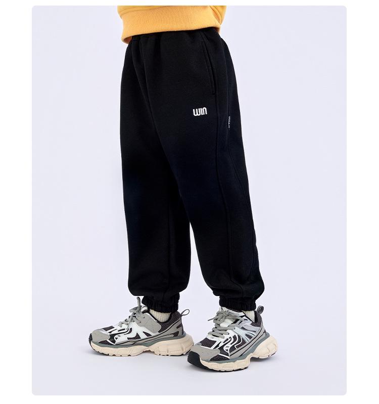 Модные вышитые спортивные штаны для мальчиков 2025: Весенне-осенние модные длинные брюки, повседневные брюки в корейском стиле с однотонным принтом букв