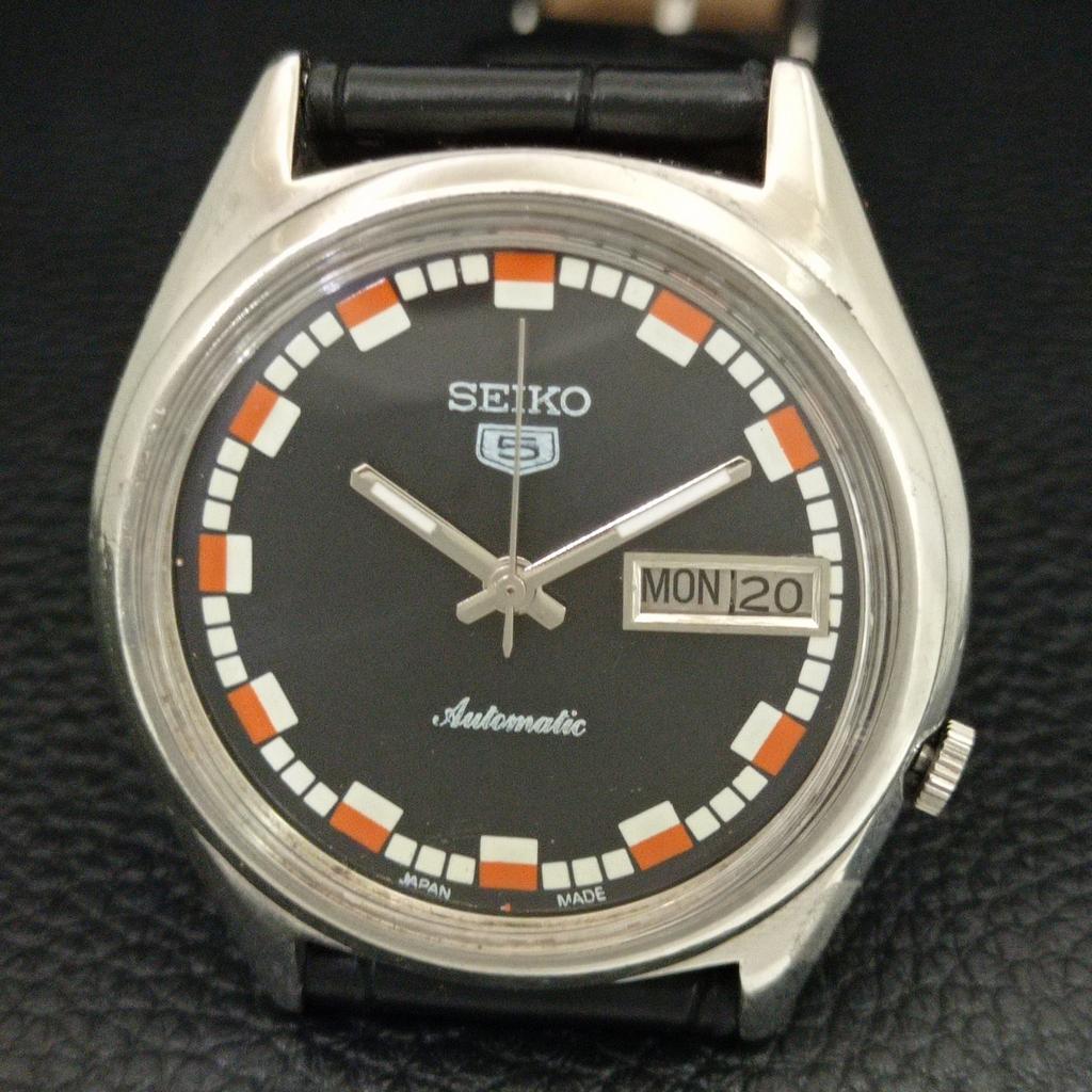 ВИНТАЖНЫЕ АВТОМАТИЧЕСКИЕ ЧАСЫ SEIKO 5 7009A ЯПОНИЯ МУЖСКИЕ ЧЕРНЫЙ ЦВЕТ ЦИФЕРБЛАТ a708588-1