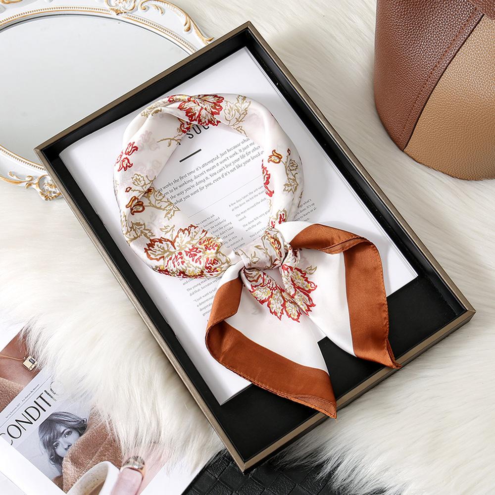 Camellia Flower Simple Silk Scarf Female Shanghai Story Thin Mom High-End Small Square Scarf Scarf