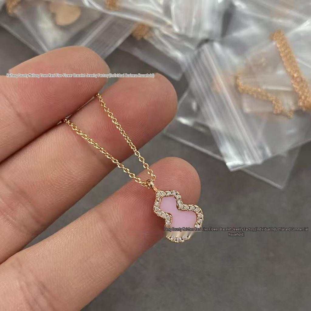 Violet Gourd 18K Rose Gold Necklace for Women - Diamond-Studded Double Gourd Design