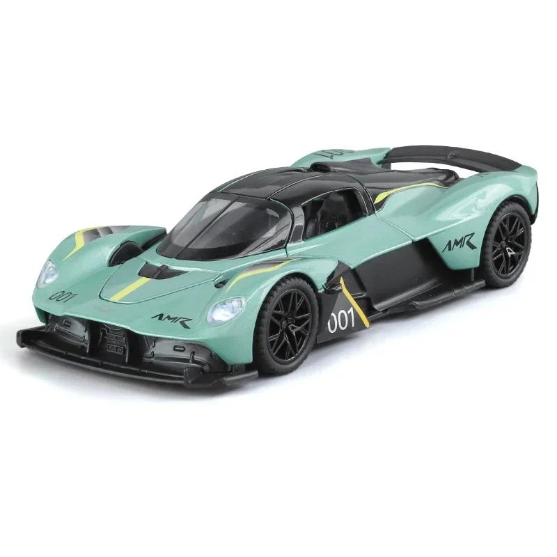 Новый 1:32 Aston Martin Valkyrie AMR 001 Супер спортивный автомобиль Литой металлический сплав Модель автомобиля Звук и свет Коллекционирование хобби Подарок на день рождения