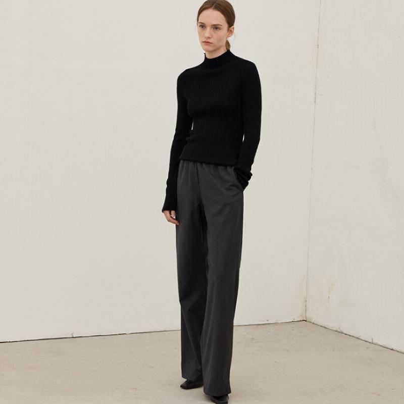 Juicy Couture Wool Blended Loose Fit Pants Set